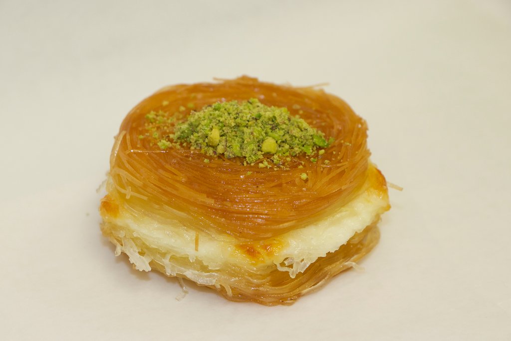 Original Pâtisserie Alsham cream pastry photograph